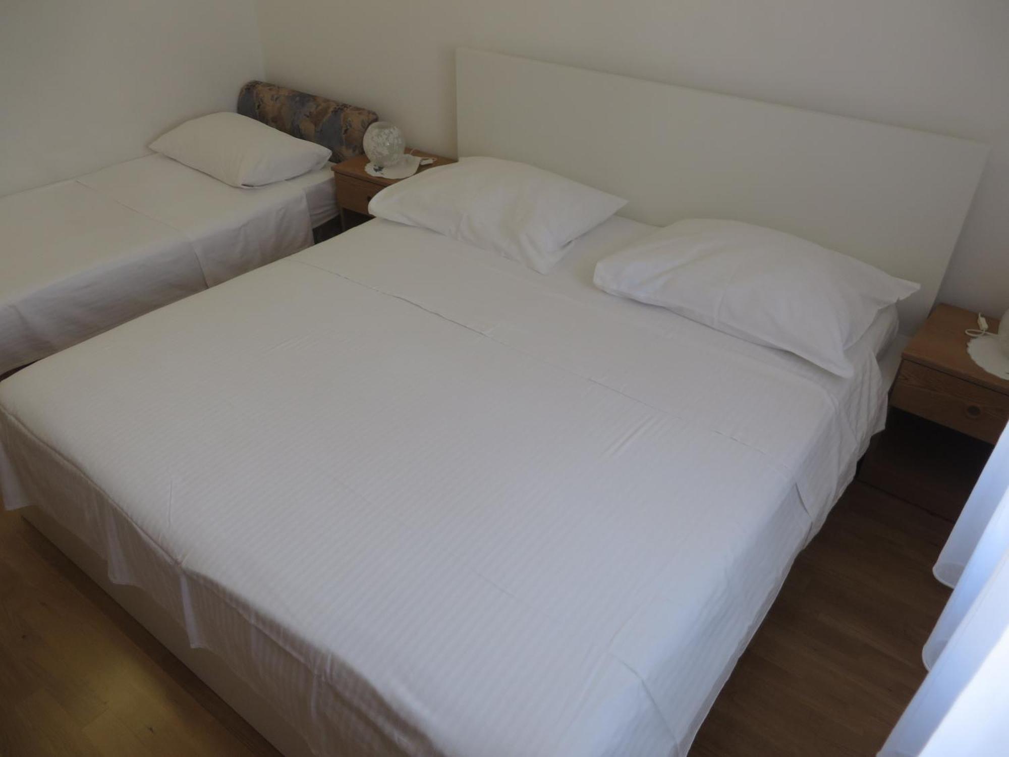 Apartments Gloria Biograd Na Moru Chambre photo