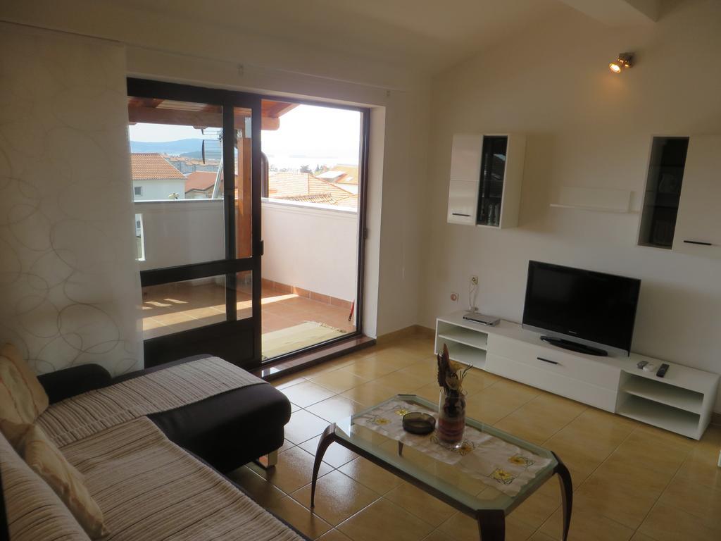 Apartments Gloria Biograd Na Moru Chambre photo