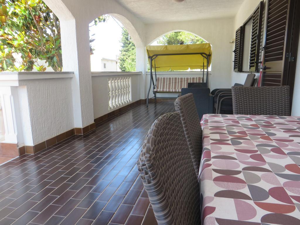 Apartments Gloria Biograd Na Moru Extérieur photo