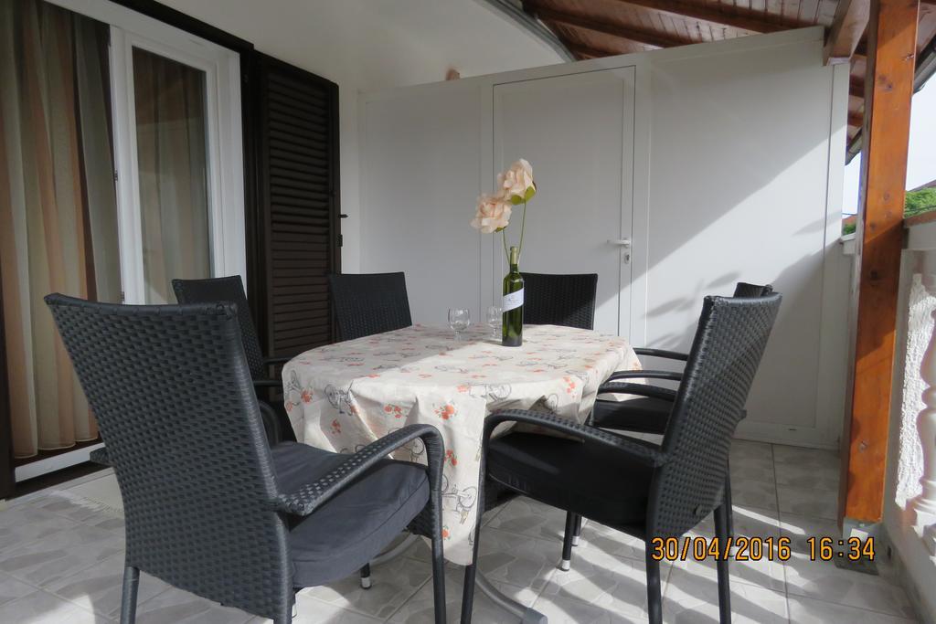 Apartments Gloria Biograd Na Moru Extérieur photo